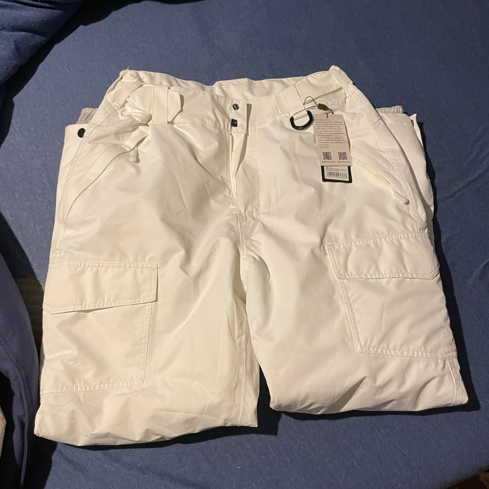 Women’s Large Free Soldier Snowboarding pants